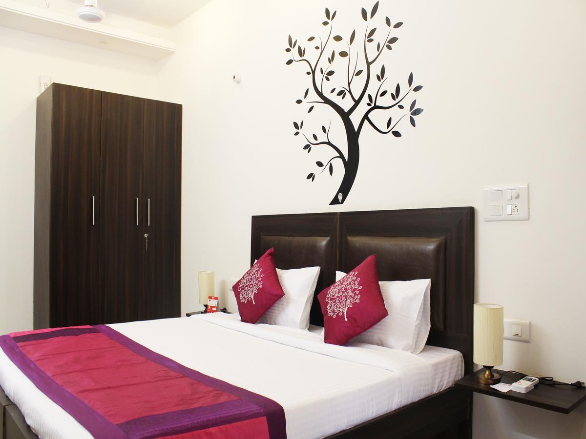 Oyo 2384 Hotel Epic Inn Gurgaon Ngoại thất bức ảnh